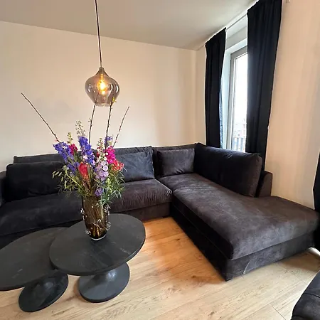 Sweet Penthouse Apartment